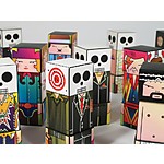 Figuras de Cartón "Superbastard"
