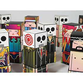 Figuras de Cartón Superbastard