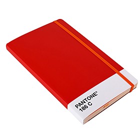 En los tiempos en que ya muy poca gente escribe a mano, en que las máquinas han sustituido a la tinta, las libretas se han convertido en un objeto de culto.Entre la enorme gama de productos de ...