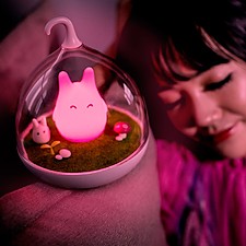 Luz de noche LED con Totoro luminoso rosa