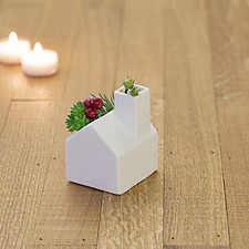 Mini maceta de cerámica con forma de casa