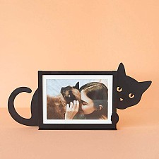 Marco de fotos con gatito asomando