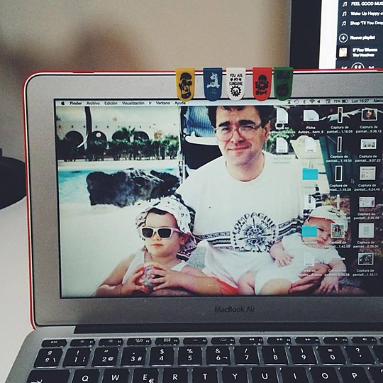 Protege la webcam de tu portátil con estilo