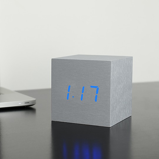 Cube Click Clock transforma el tiempo
