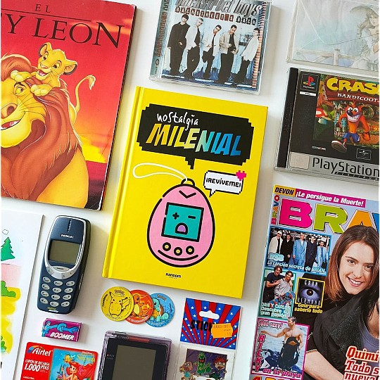 Nostalgia Milenial es un libro lleno de recuerdos de la época de los 80 y 90 del siglo XX