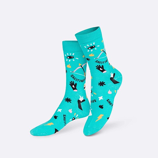 Los calcetines de Sagitario son de color turquesa