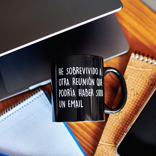 La taza perfecta para tomar el café en la oficina
