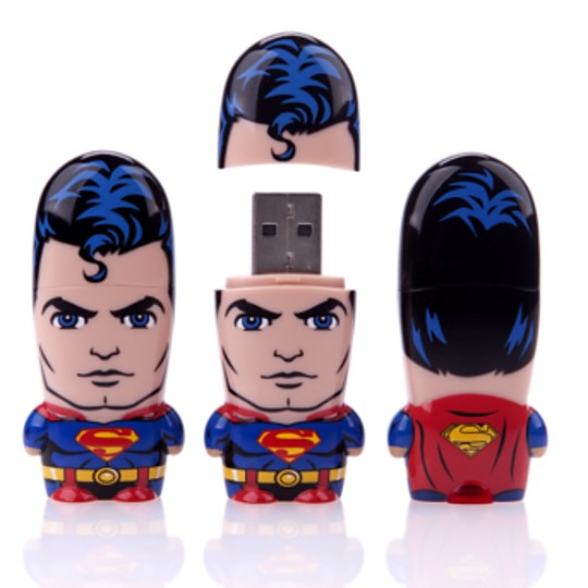 Superman guardará bien tus datos