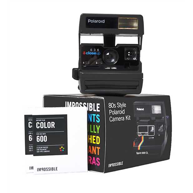 Esta cámara instantánea barata de Polaroid es el regalo ideal para  conseguir fotos navideñas al momento y originales