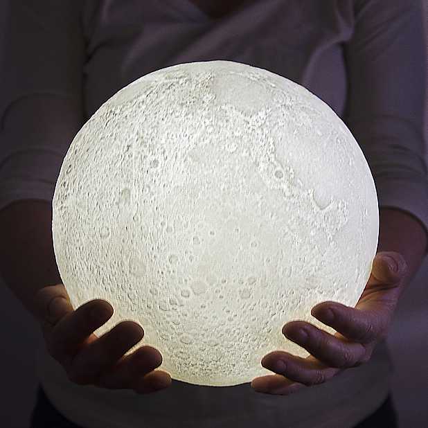 luz nocturna para luz de luna con regalos remotos de 16 colores Cofemy Lámpara de luna premium de 6 pulgadas que brilla intensamente lámpara de Saturno recargable con impresión 3D 