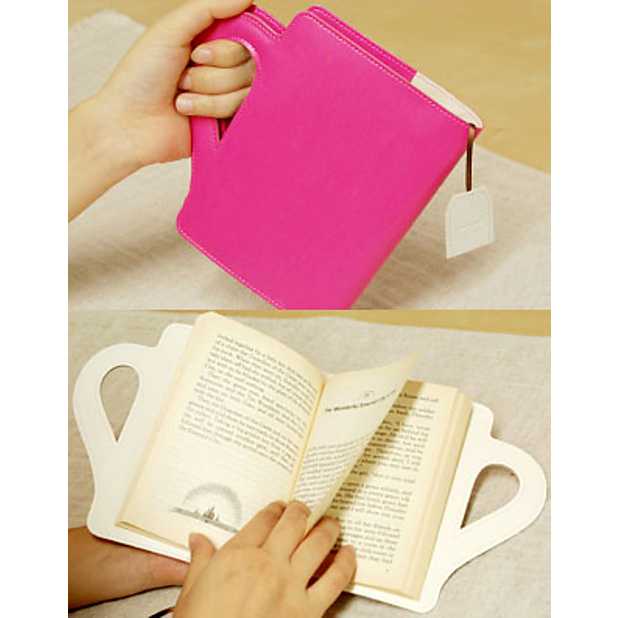 Esta funda de libro con asas protege tu lectura y te ayuda a llevarlo  cómodamente donde quieras. Una gran idea…