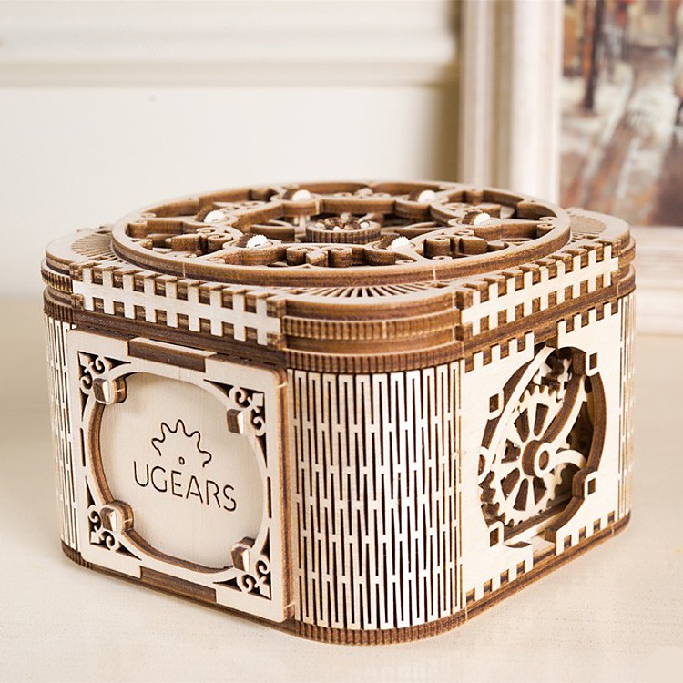 Kit para montar una caja de madera con apertura secreta