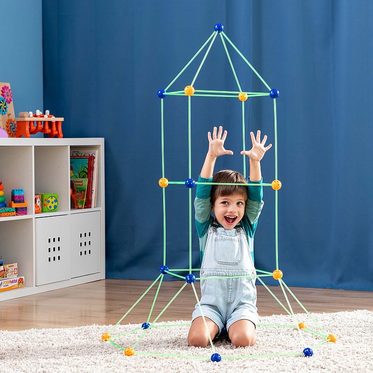 MIND KIDZ Kit De Construcción De Fuertes De Madera – 82 Piezas Ecológicas (52 Varillas Y 30 Conectores) Para Montar Cabañas, Tiendas, Túneles Y Castillos, STEM, De 3 A 9 Años
