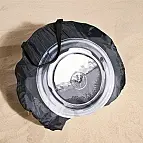 Se guarda en una funda con forma de rueda