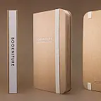 Plegado mide 33 x 18 x 4cm