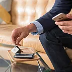 Cuatro localizadores Bluetooth para llevar colgados