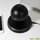 Su batería es recargable vía micro USB