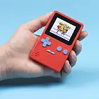 Una consola de bolsillo arcade de estilo retro