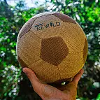 El balón de fútbol ecológico