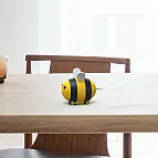 El palillo que sobresale parece su pequeño aguijón