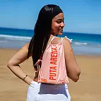 Viene con una práctica bolsita para transportarla