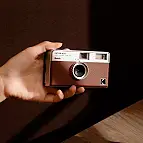 Formato half-frame para sacar el doble de fotos por carrete