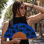 Fabricado en madera de alta densidad y polialgodón