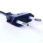 Dispone de enchufe europeo al extraer el tornillo