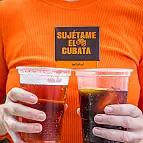 Mini juego Sujétame el cubata