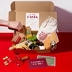 Incluye utensilios para hacer pasta y raviolis