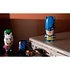 Batman con otros mimobots