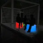 Crea atmósferas oníricas con el taburete LED
