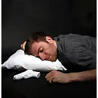 Ponla debajo de tu almohada