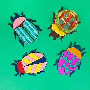 Posavasos originales en forma de escarabajos