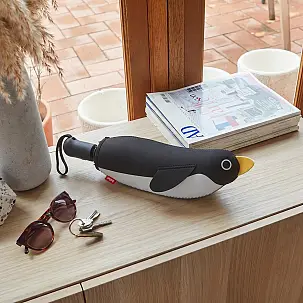 Paraguas automático con funda en forma de pingüino