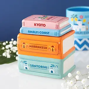 Quemador de aceites esenciales con forma de libros