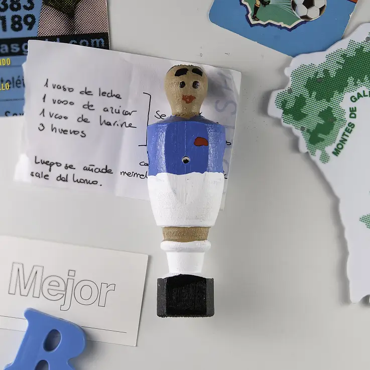 Tendrás en casa un muñeco de futbolín genuino