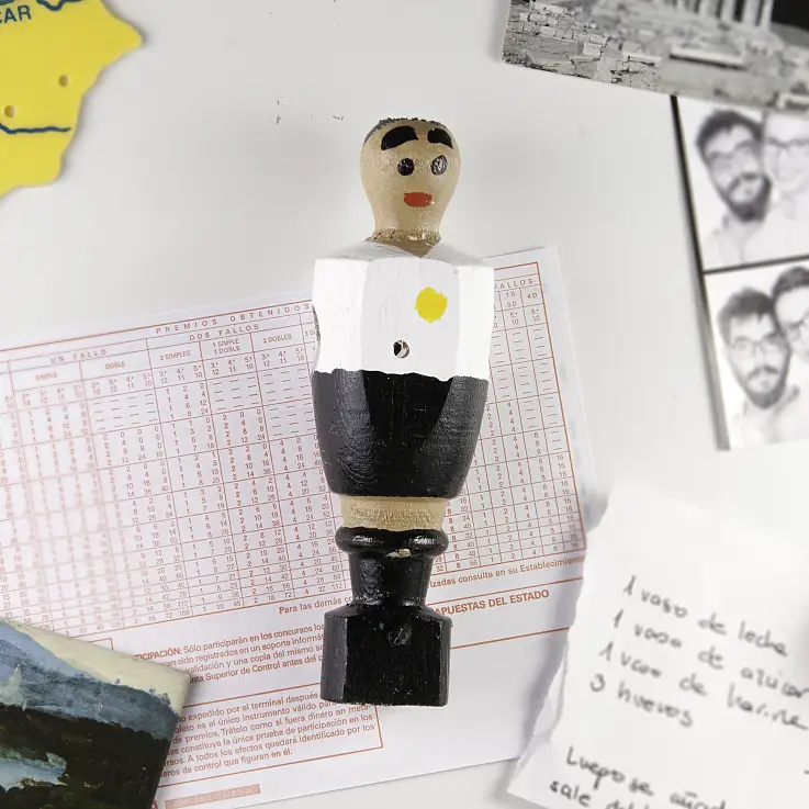 Tendrás en casa un muñeco de futbolín genuino