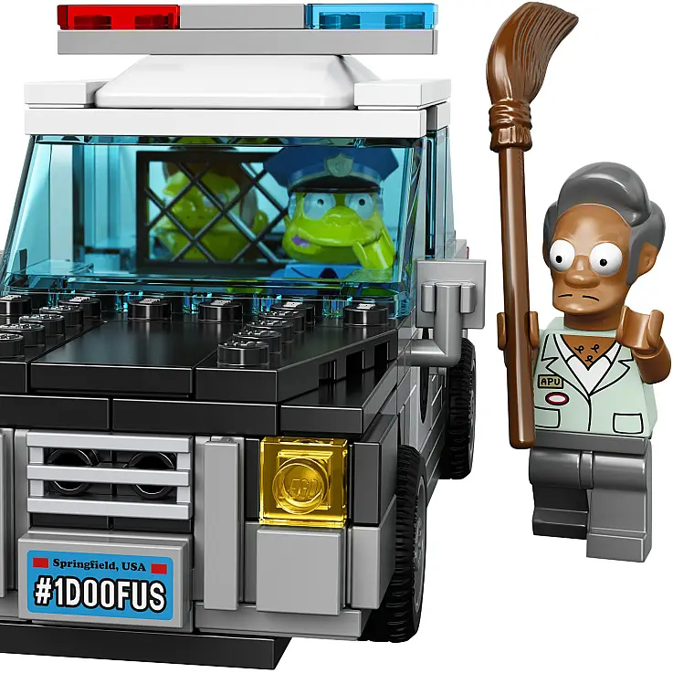 Incluye el coche de policía del Jefe Wiggum