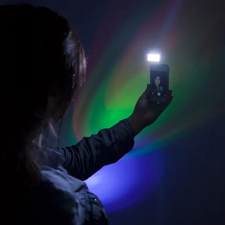 Haz superfotos con este flash para smartphones