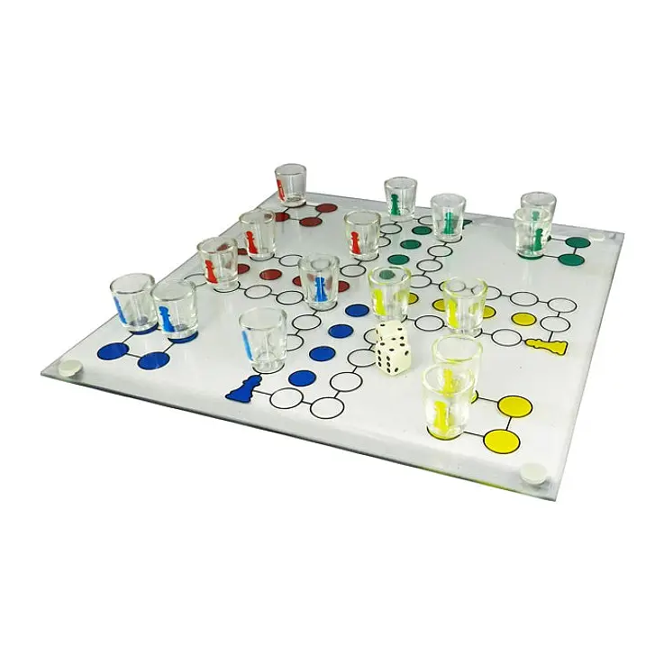 Atrévete a jugar al parchís de chupitos