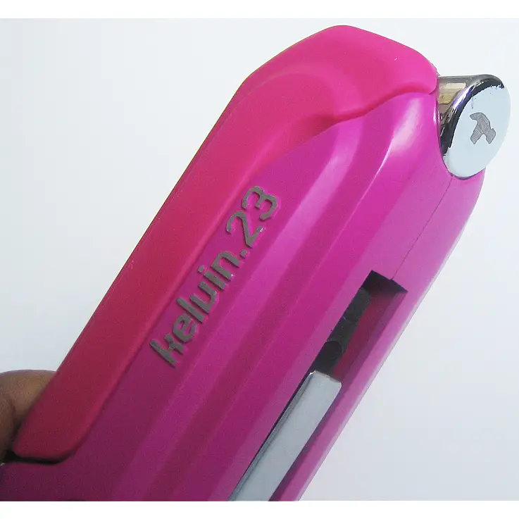Utiliza esta superficie como martillo de emergencia