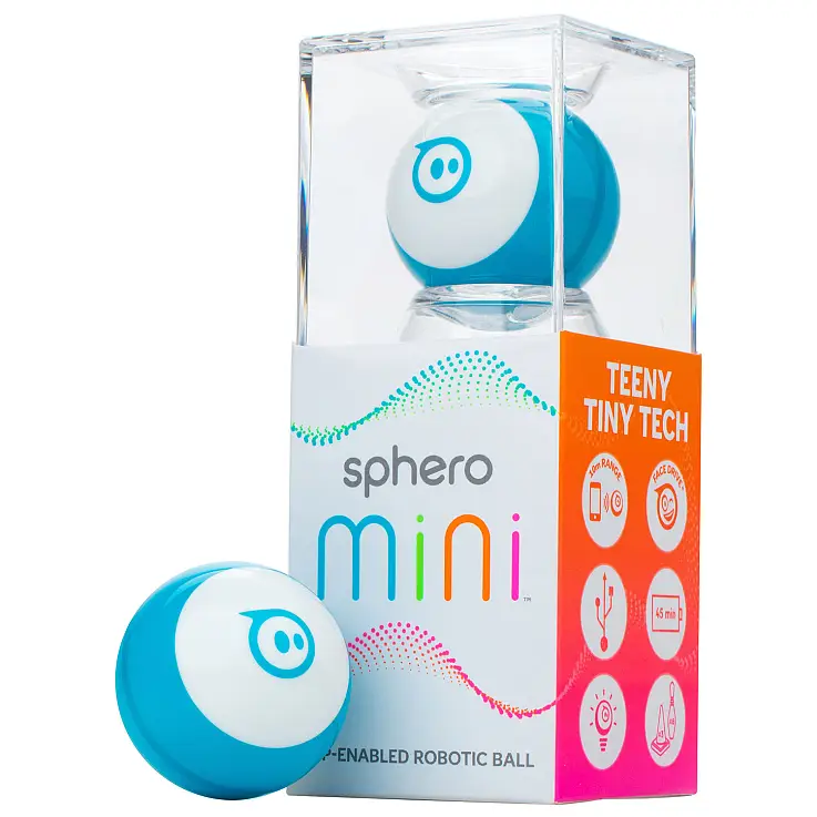 Disponible en cuatro colores y en blanco