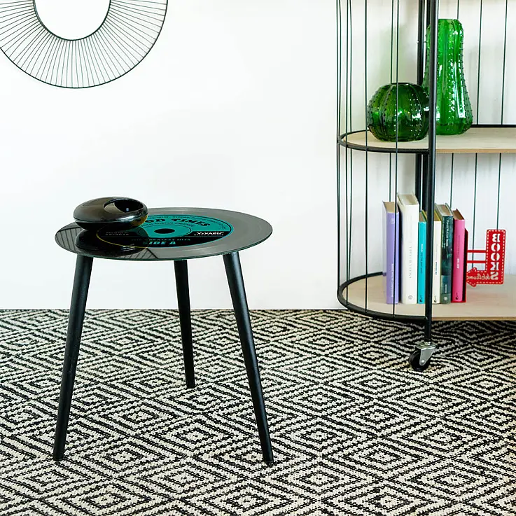 El modelo en color verde