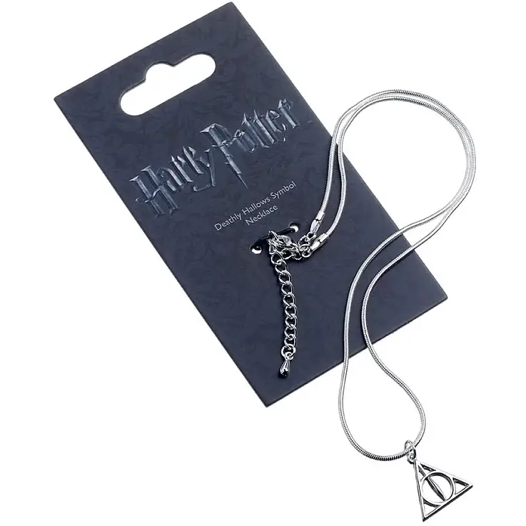 ¡Luce el collar de las Reliquias de la Muerte!