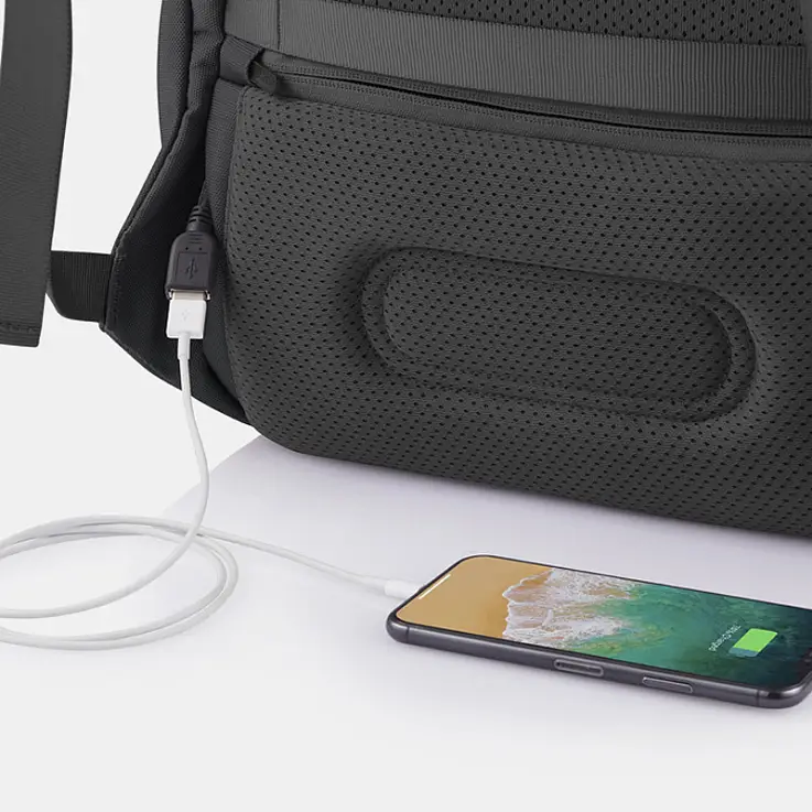 Con cargador USB incorporado
