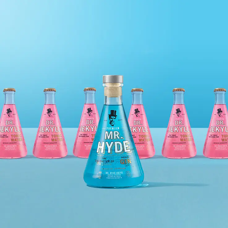 Incluye una botella de ginebra y seis tónicas