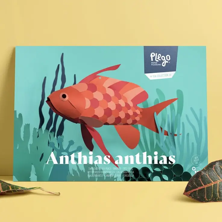 Diseñada en España por Plego