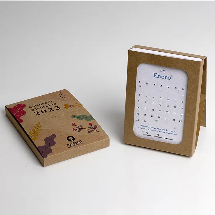 Las hojas contienen semillas de flor de aliso, flores silvestres, manzanilla y zanahoria