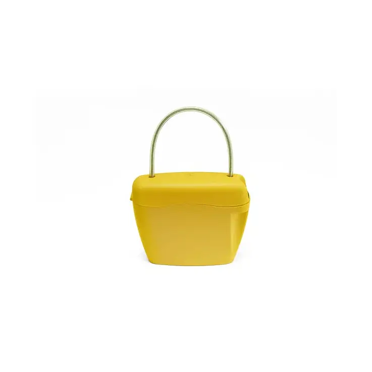Disponible en amarillo.
